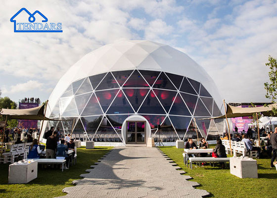 خيمة فندقية بقطر 15 مترًا من Dia Glamping مصنوعة من الخشب الصلب بإطار مزدوج من PVDF مطلية بالنزل البيئية
